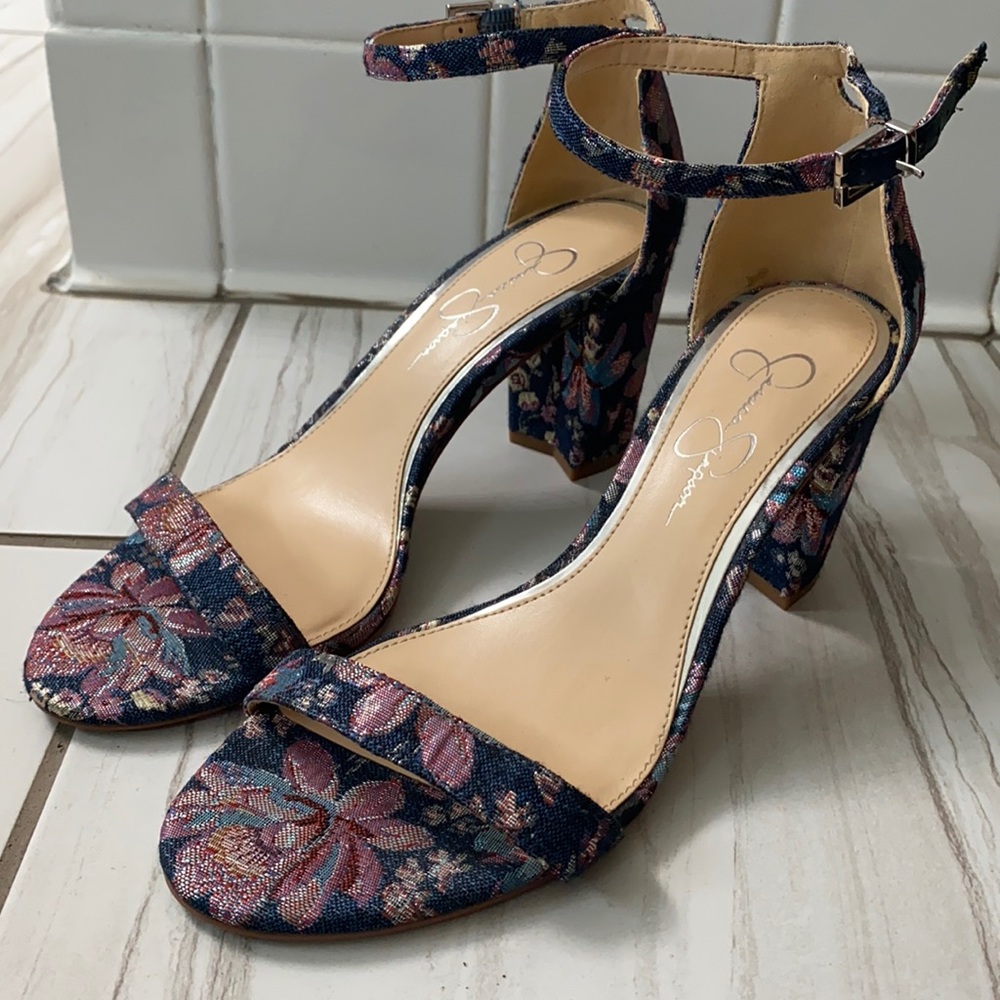 Jessica Simpson sandal